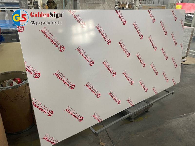 Taboleiro de espuma de PVC de marca privada para distribuidores | Goldensign